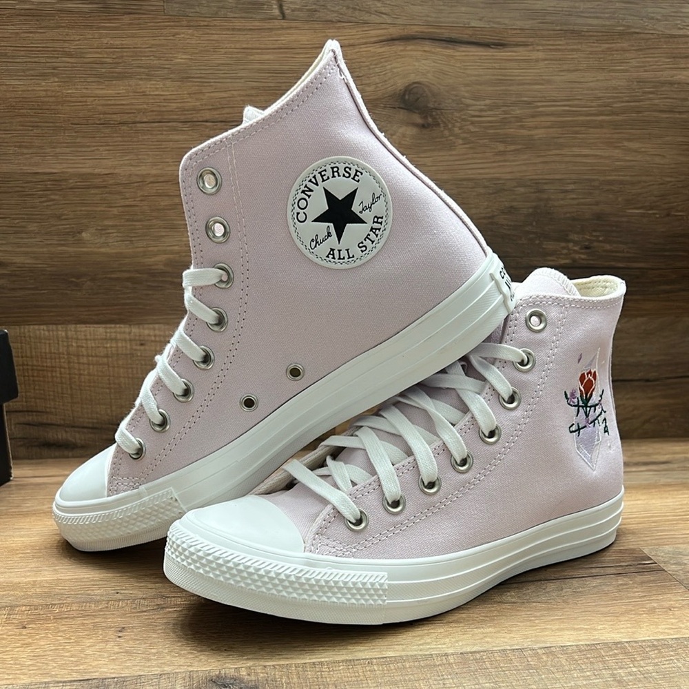 Converse Women's Pink High-Top Sneakers